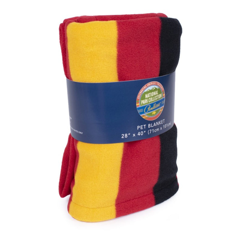 Carolina Pet Company Pet Throw - Mount Rainier